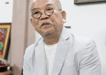 chuyen khoi nghiep cua cha de pho thin 13 lo duc sang tao cong thuc pho tai lan Câu chuyện khởi nghiệp của "cha đẻ" Phở Thìn Lò Đúc Chuyện khởi nghiệp của "cha đẻ" Phở Thìn 13 Lò Đúc: Sáng tạo công thức phở tái lăn trứ danh, dùng "chiêu độc" để kéo khách từ quán bên cạnh