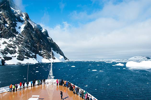 Chuyên trang du lịch tiết lộ những điểm đến du lịch đắt tiền nhất thế giới: Nam Cực chưa phải số 1!