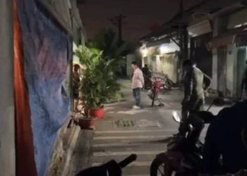 Cô gái tử vong vì bị kẻ thủ ác chặn đường, tạt axit trong đêm