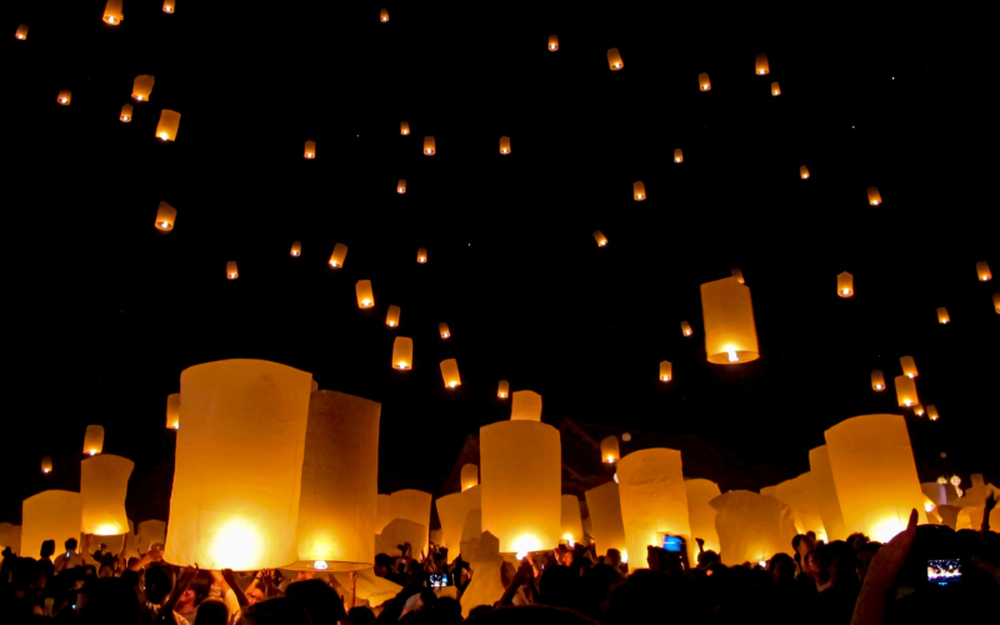 Hết Tết lại đến Tết Nguyên tiêu! Người Việt thường làm gì vào Rằm tháng Giêng để thành kính tổ tiên, cầu bình an, may mắn?