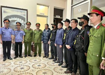 khoi to giam doc va 2 pho giam doc trung tam dang kiem o thua thien hue Khởi tố 1 giám đốc và 2 phó giám đốc Trung tâm Đăng kiểm ở Thừa Thiên - Huế về tội nhận hối lộ Khởi tố giám đốc và 2 phó giám đốc Trung tâm Đăng kiểm ở Thừa Thiên - Huế