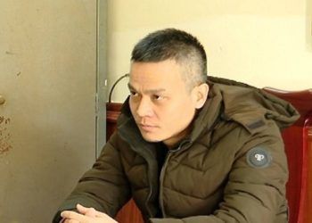 mot pho giam doc trung tam dang kiem nhan hoi lo gan 400 trieu dong Một phó giám đốc trung tâm đăng kiểm ở Ninh Bình nhận hối lộ gần 400 triệu đồng Một phó giám đốc trung tâm đăng kiểm nhận hối lộ gần 400 triệu đồng