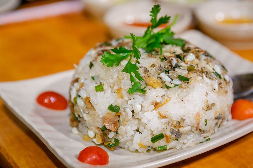 Những món ăn độc đáo từ kiến ở Việt Nam, tưởng chừng ai cũng 