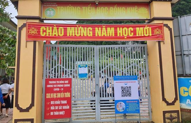 Tạm đình chỉ thầy giáo 'đụng chạm' học sinh lớp 5