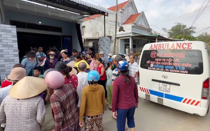 Vụ tai nạn 8 người chết ở Quảng Nam: Quê nghèo tang thương sau khoảnh khắc định mệnh