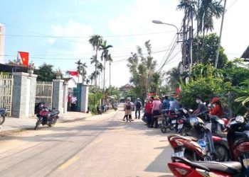 vu tai nan 8 nguoi chet o quang nam que ngheo tang thuong sau khoanh khac dinh menh Vụ tai nạn 8 người chết ở Quảng Nam: Không khí tang thương bao trùm làng quê Vụ tai nạn 8 người chết ở Quảng Nam: Quê nghèo tang thương sau khoảnh khắc định mệnh