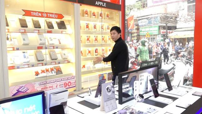 Vụ trộm 42 điện thoại iPhone ở Hà Nội: Nghi phạm khai chơi Bitcoin thua lỗ
