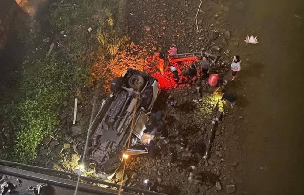 Xác định nguyên nhân ô tô lao xuống sông, 3 người thương vong ở Quảng Ninh