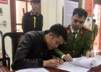 Bắt giam 3 đối tượng mua bán người dưới 16 tuổi