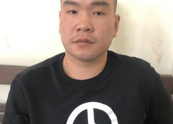 Khởi tố tài xế trốn đo nồng độ cồn, hất CSGT lên nắp capo