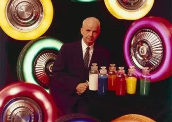 Lốp xe có màu đen không đơn giản như nhiều người nghĩ, có hãng lốp nổi tiếng thế giới muốn làm nhiều màu sắc nhưng đã phải bỏ cuộc