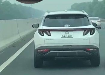 Mượn xe ôtô, 'phù phép' thành biển đẹp 666.68 rồi phóng lên cao tốc