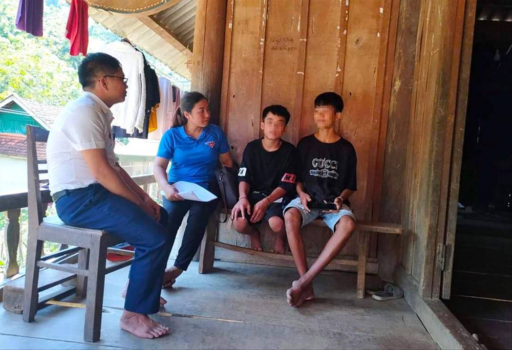 Nghệ An: Loạt học sinh nghỉ học để lấy chồng, lấy vợ