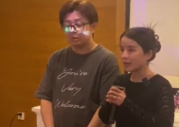 Tổ chức họp báo như sao hạng A, vợ chồng bà Nhân Vlog cúi đầu xin lỗi bác sĩ trong drama thụ tinh nhân tạo